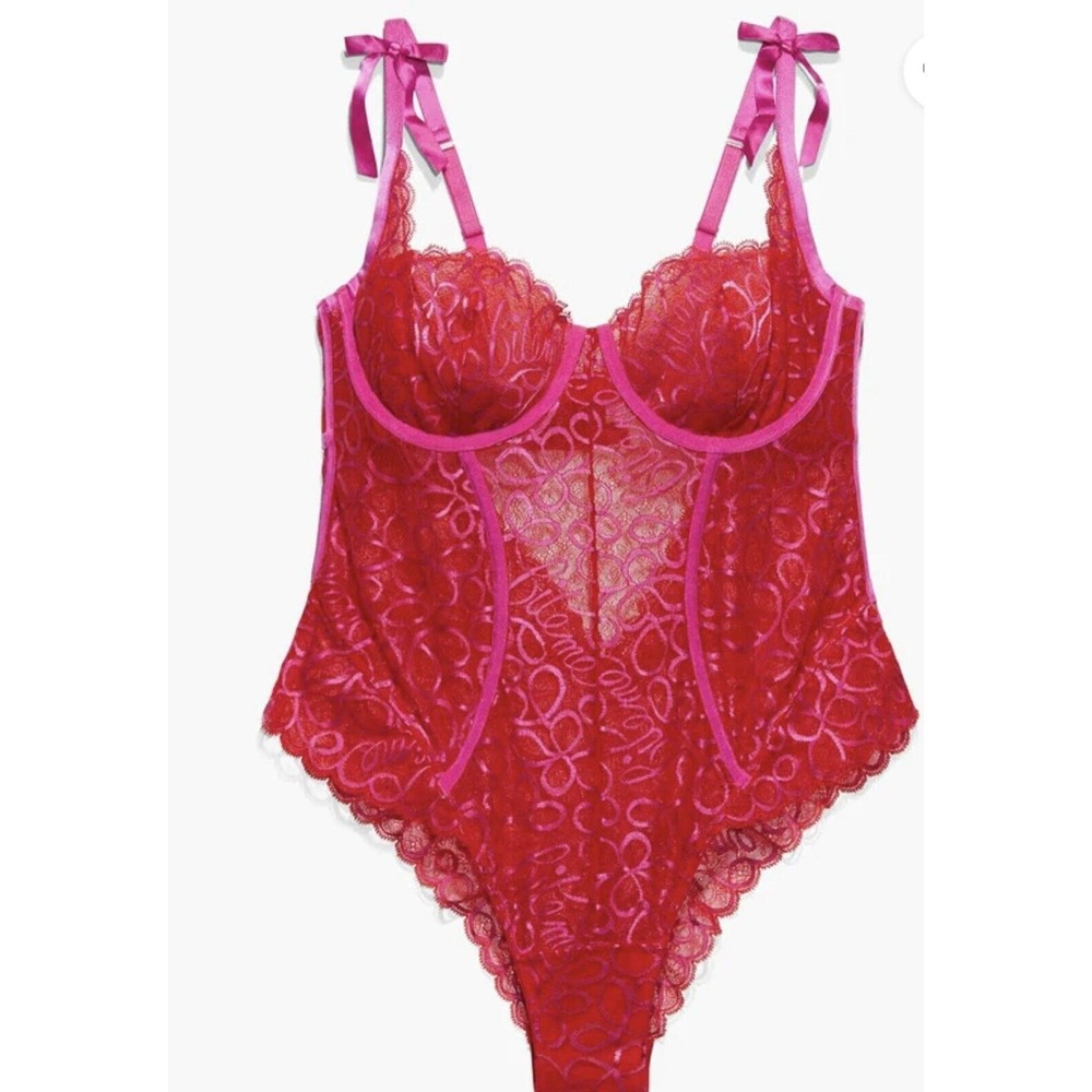 SAVAGE X FENTY LACED UP Red Pink LACE BODYSUIT TEDDY RIBBON WRITING PLUS 1X